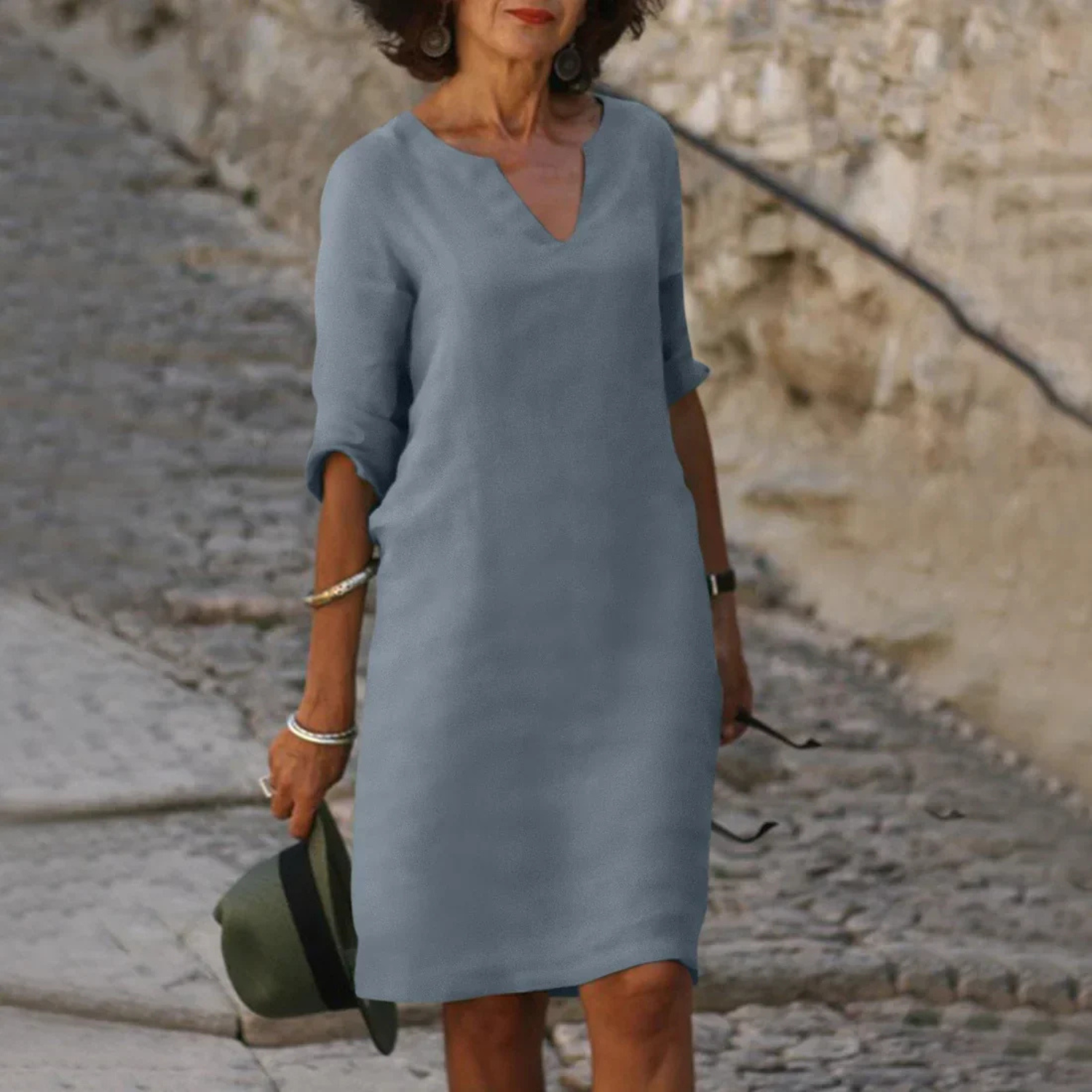 Women’s Classic 3/4 Sleeve V-Neck Dress Prescott Mode