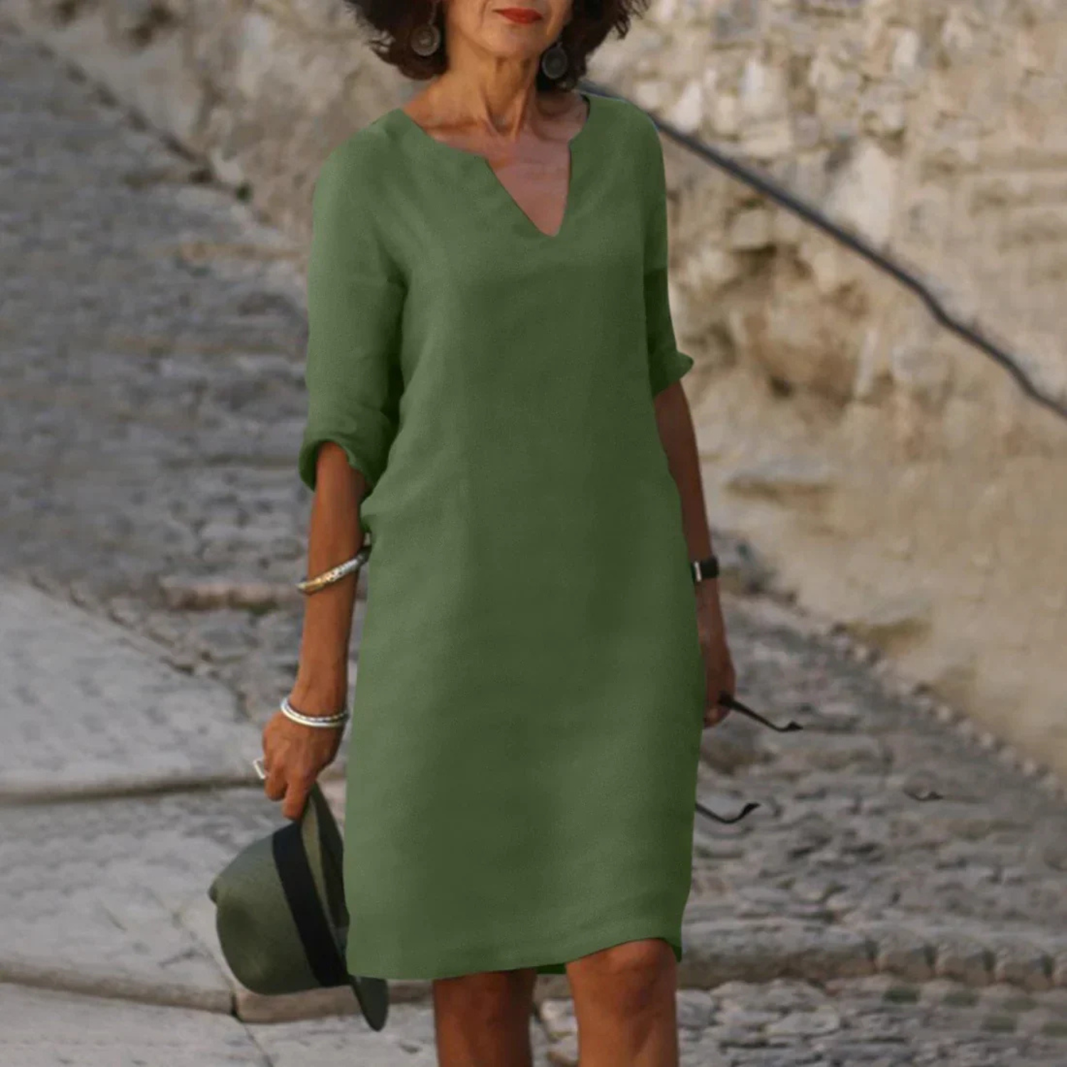 Women’s Classic 3/4 Sleeve V-Neck Dress Prescott Mode
