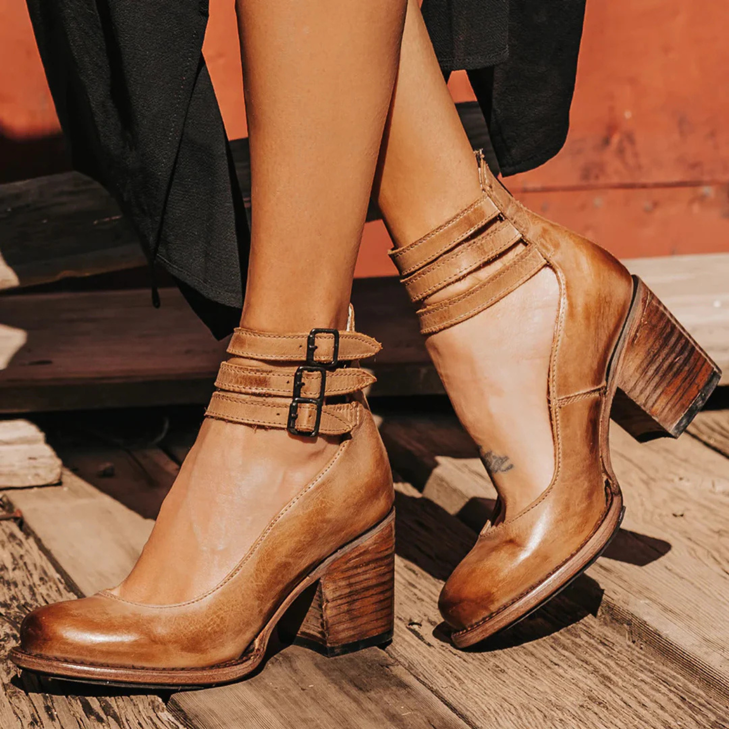 Women’s Vintage Leather Strap Sandals Prescott Mode