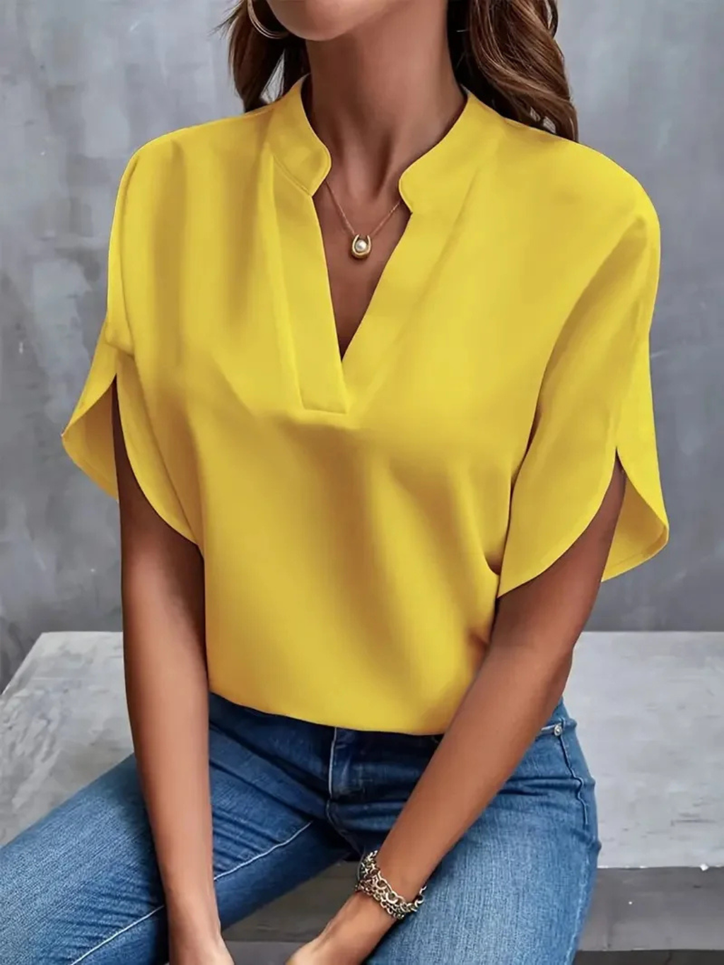 Women's elegant V-Neck Top Prescott Mode