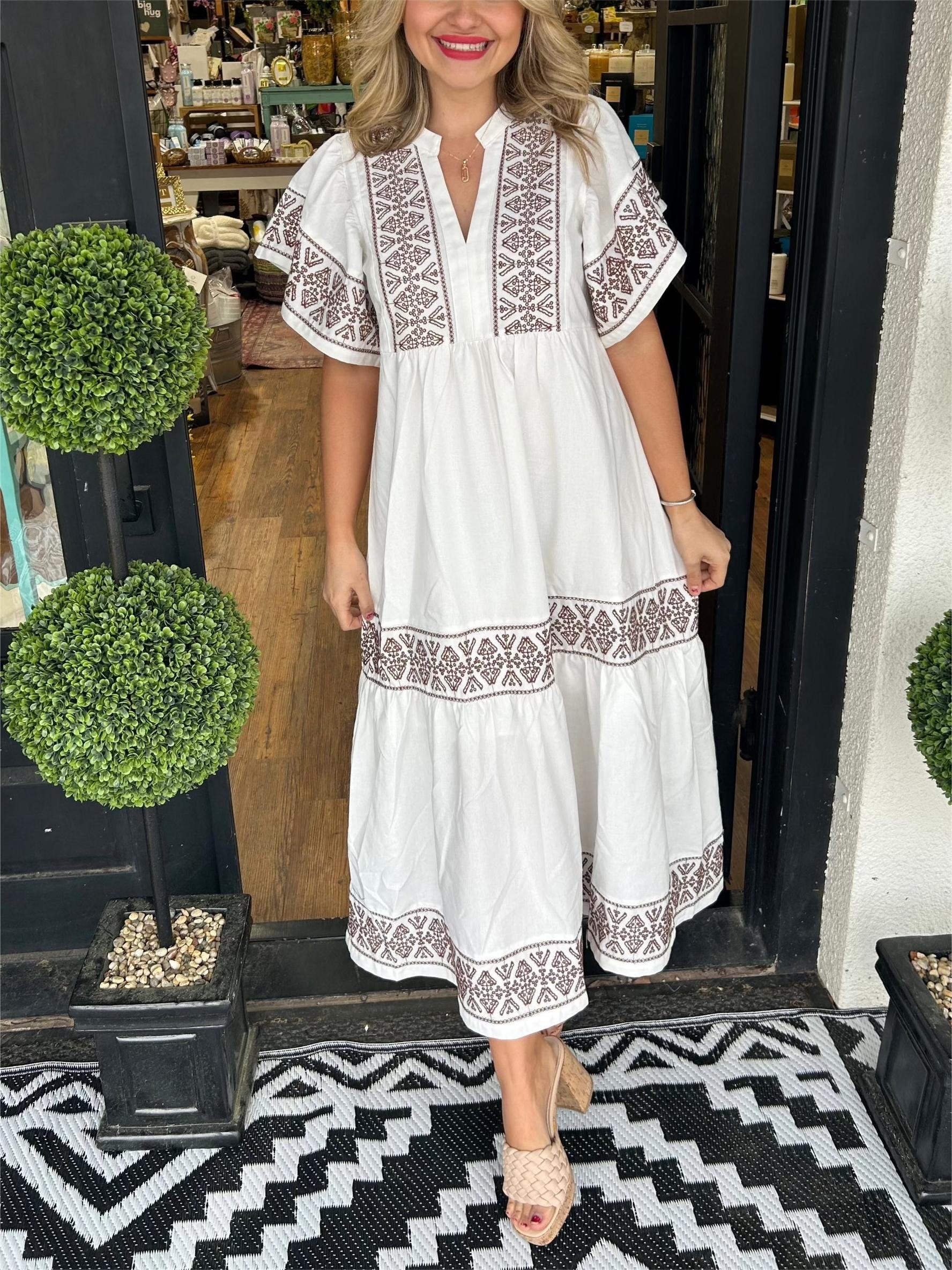 Boho Maxi Dress V-Neck Flowy Loose Fit Tummy Control - White