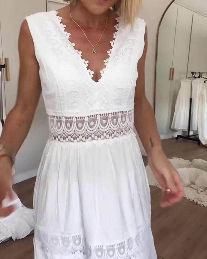 Boho Maxi Dress V-Neck Lace Tiered Sleeveless White