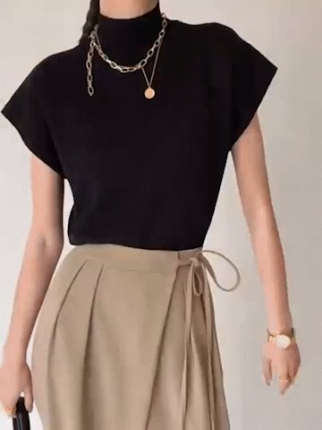 Cargo Style Mock Neck Sleeveless Top Padded Shoulder