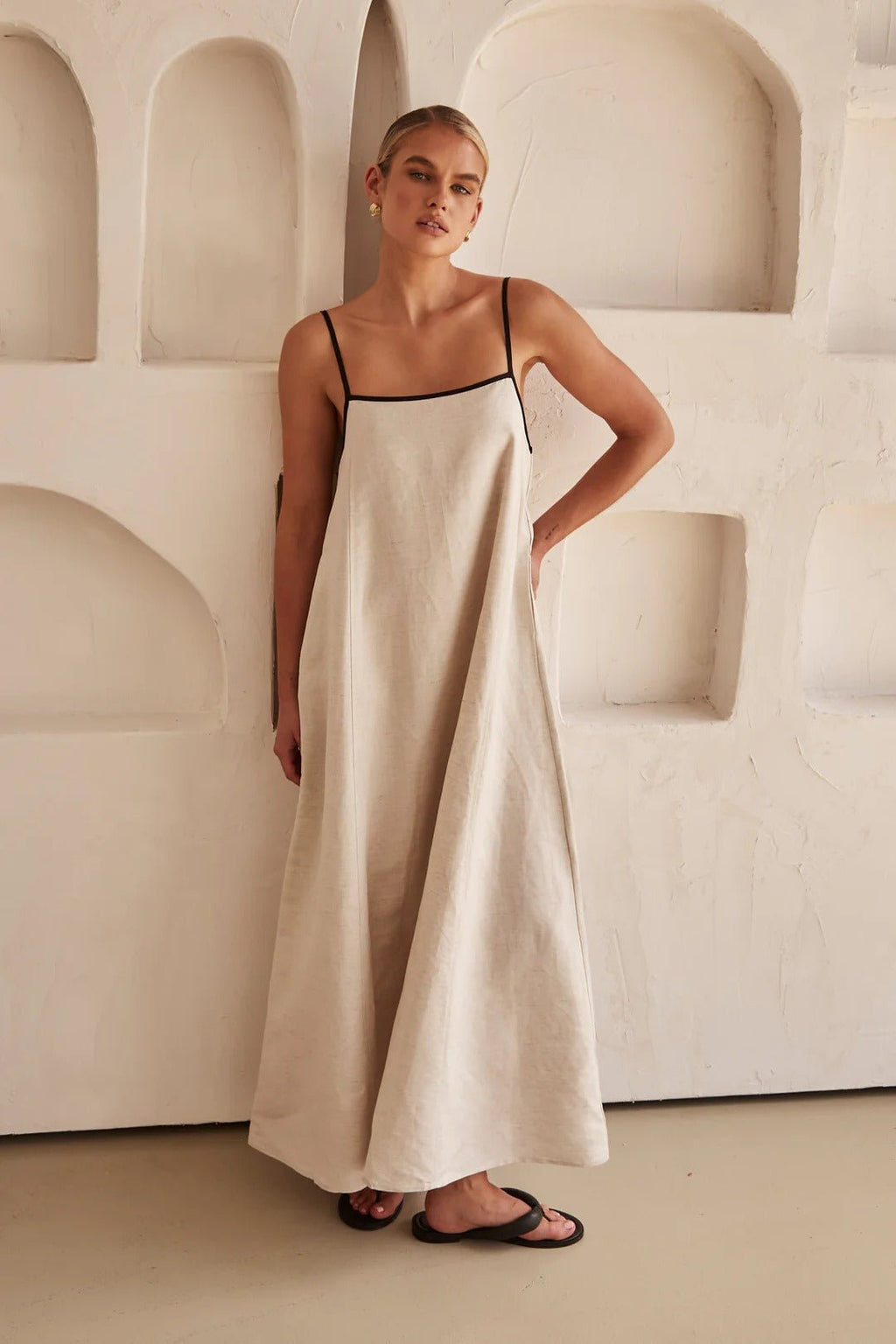 Linen Maxi Dress Adjustable Straps Contrast Trim Relaxed Fit