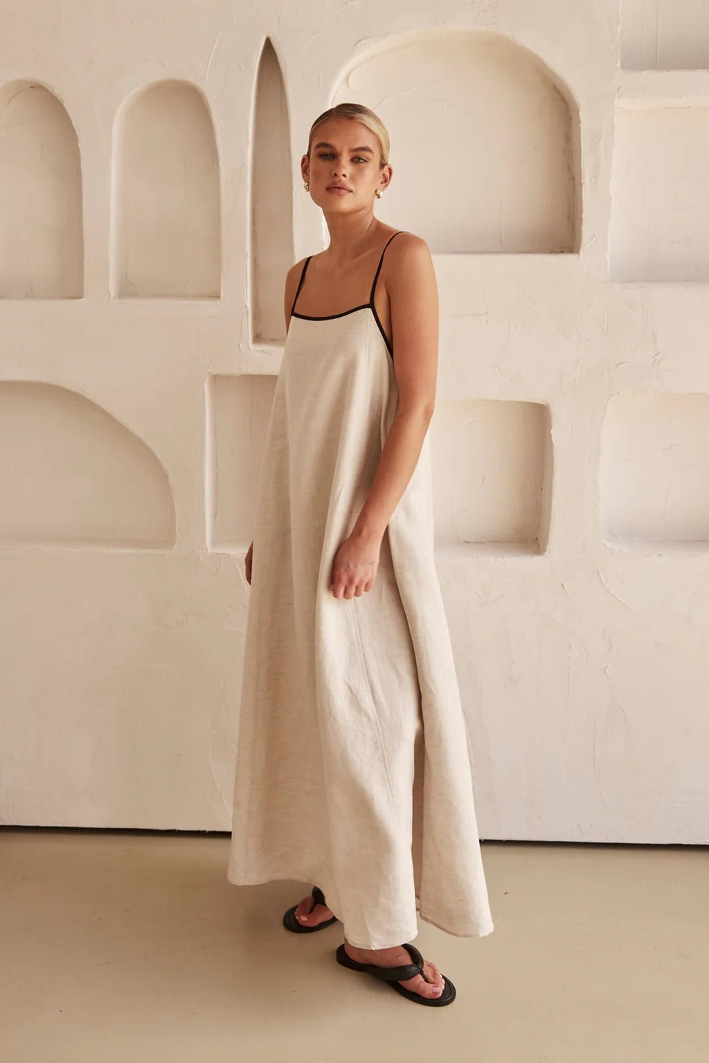Linen Maxi Dress Adjustable Straps Contrast Trim Relaxed Fit