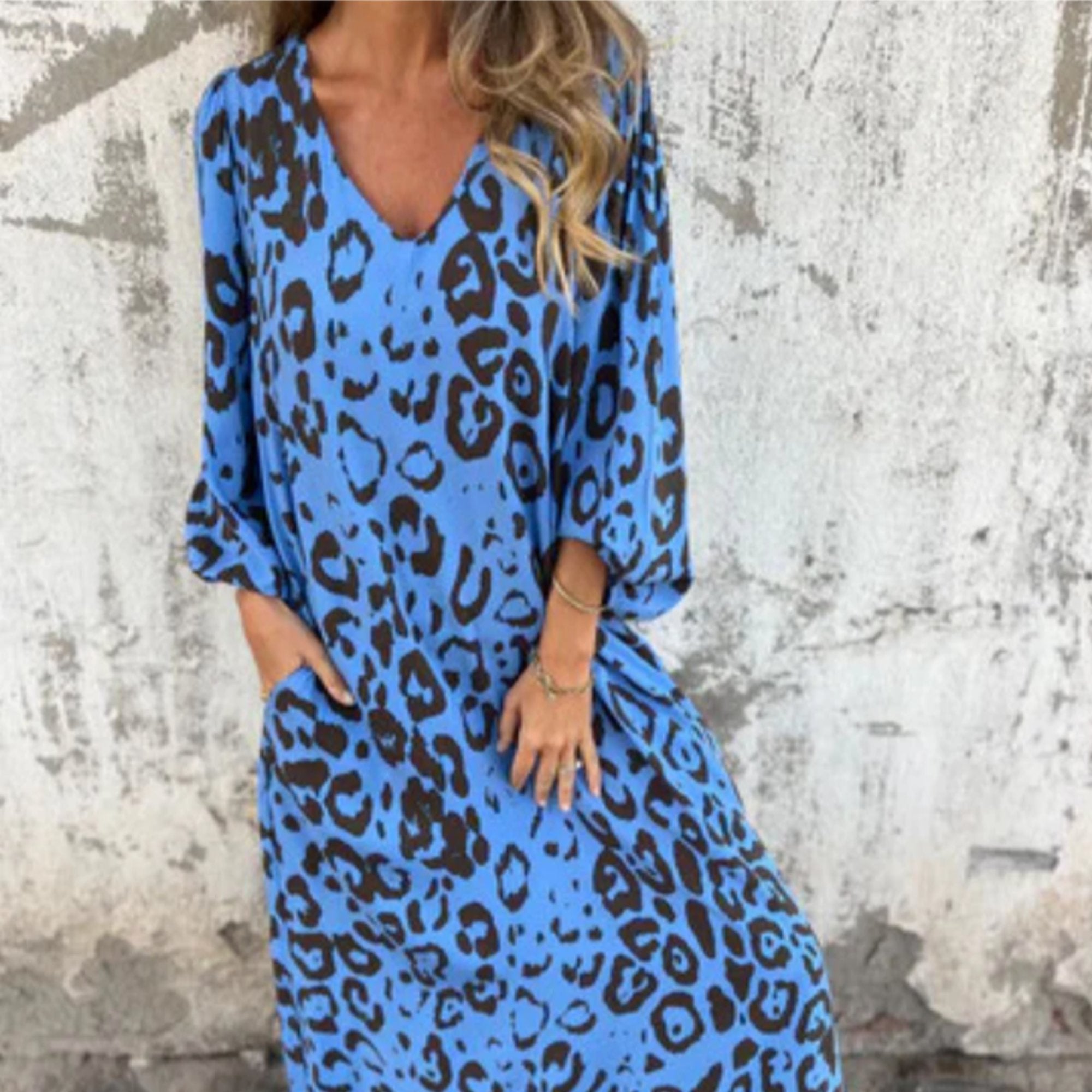 Maxi Dress V-Neck Long Sleeve Animal Print Flowing