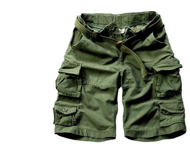 Men's Relaxed-Fit Camouflage Cargo Shorts - Army Grün