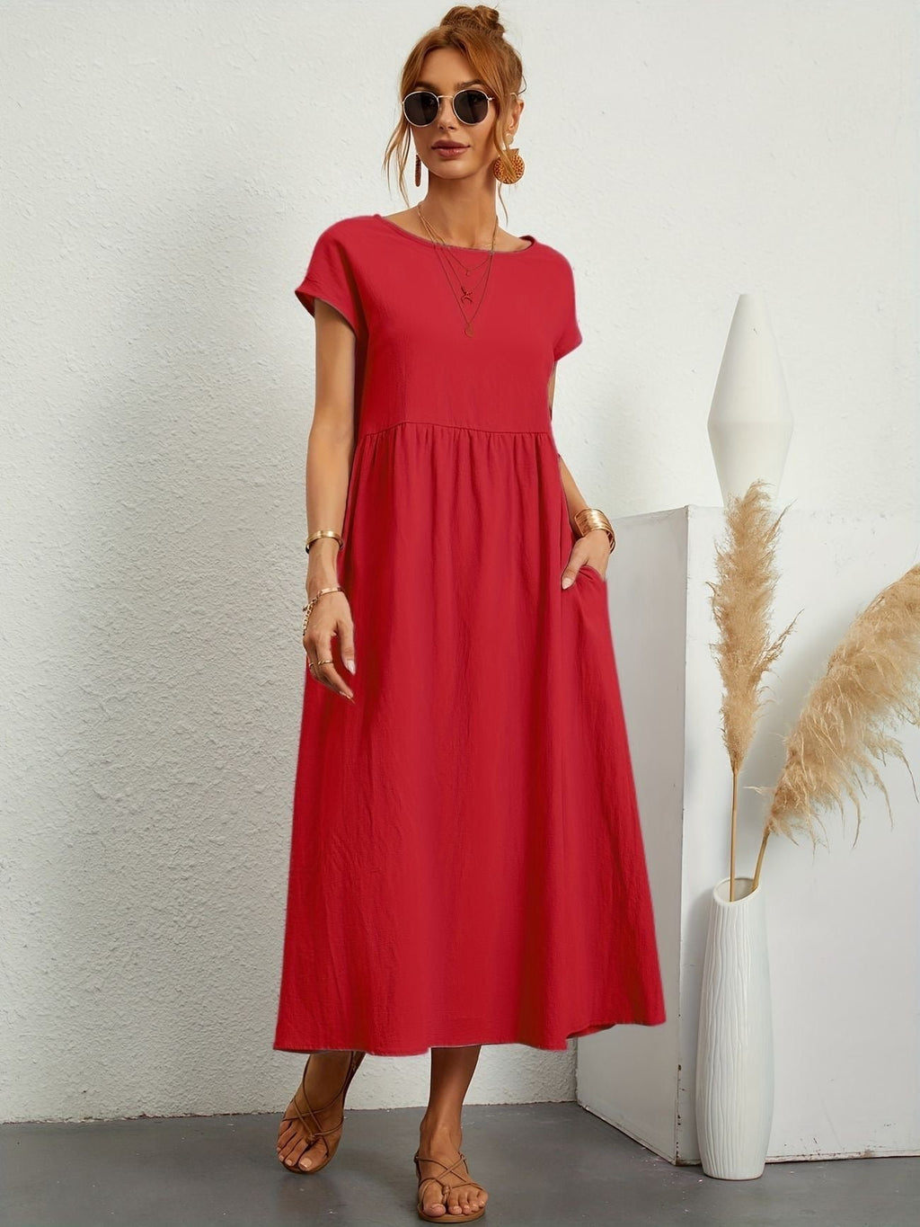 Midi Dress Short Sleeve Round Neck Side Pockets - Red