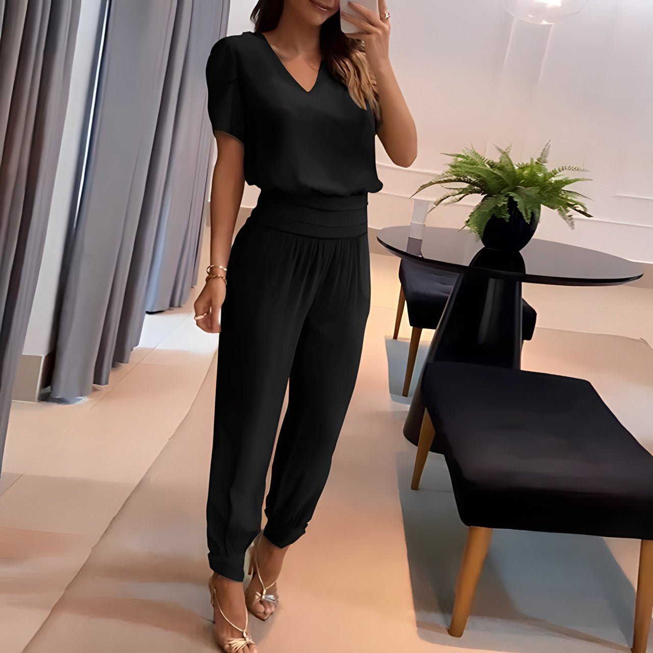 Women's V-Neck Short-Sleeve Wide-Leg Two-Piece Set - Black